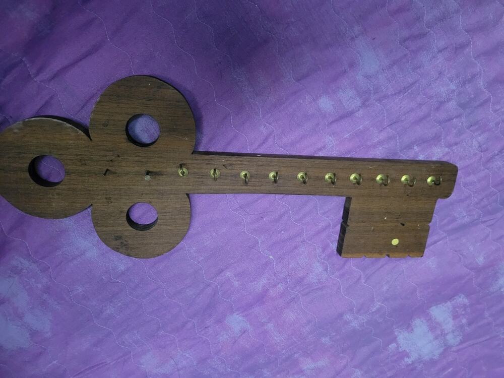 Handmade Wooden KEY shape Key Holder 10 hooks WALL DECOR